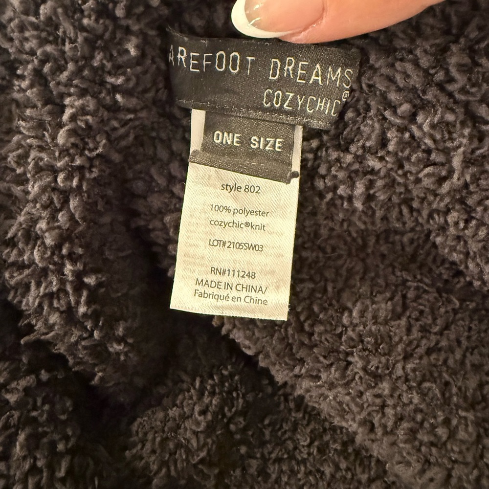 $121 Barefoot Dreams Cozy Malibu Wrap Poncho Sweater Cardigan - Picture 5 of 5